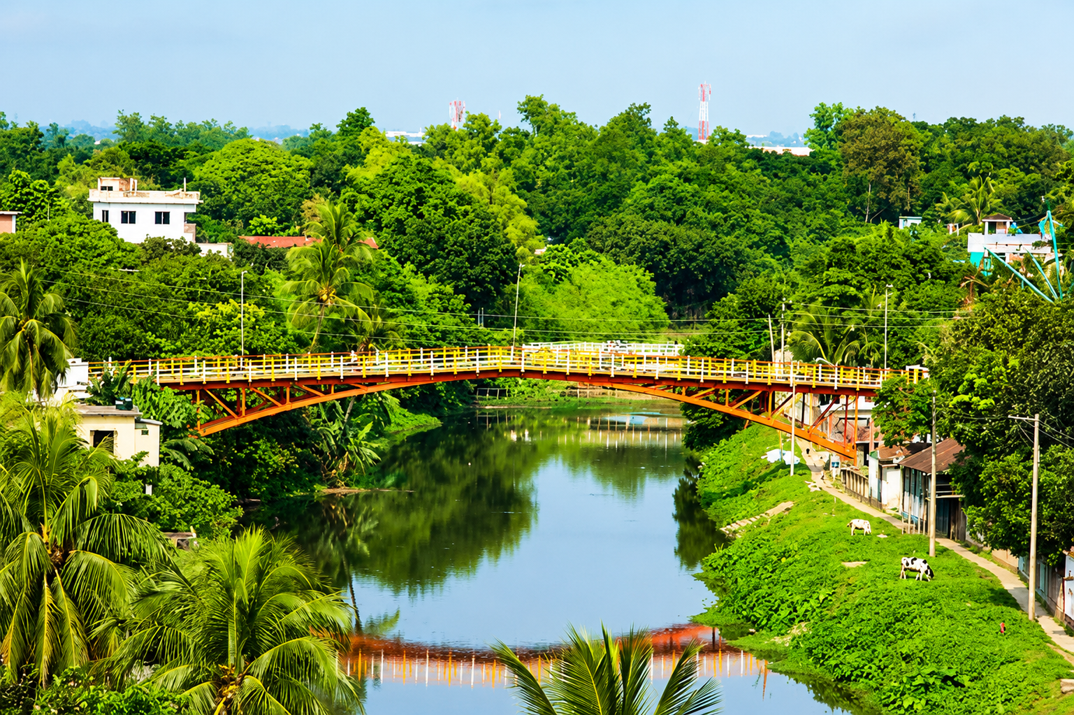 কাটাখালীর বুকে শতাব্দীর নির্জন খিলান: ‘সিরাজগঞ্জের ইলিয়ট ব্রিজ’
